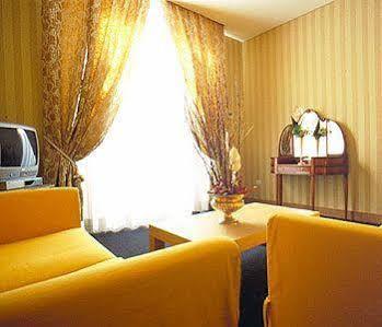 Hotel Lemon Garden Roma Esterno foto
