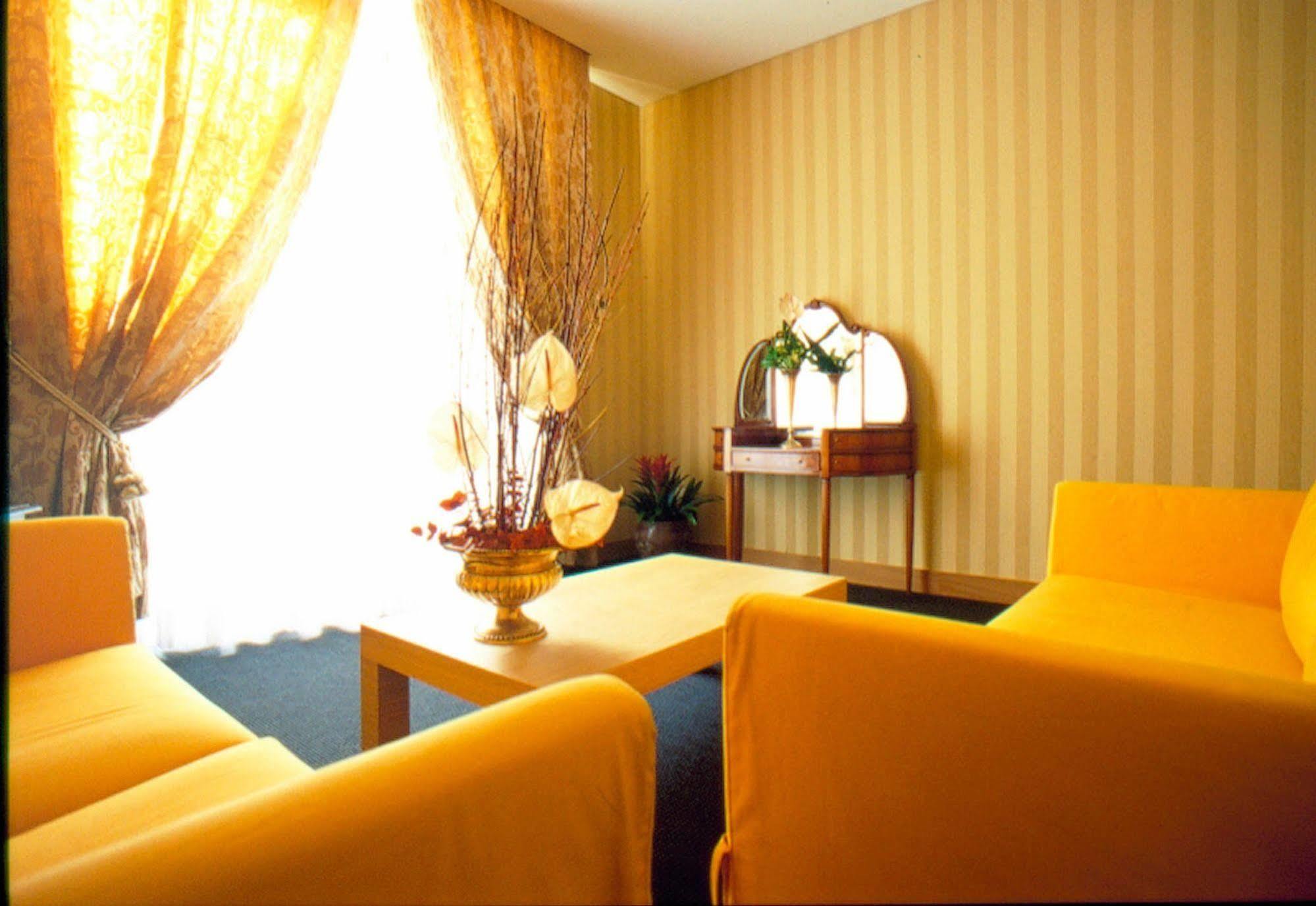 Hotel Lemon Garden Roma Esterno foto